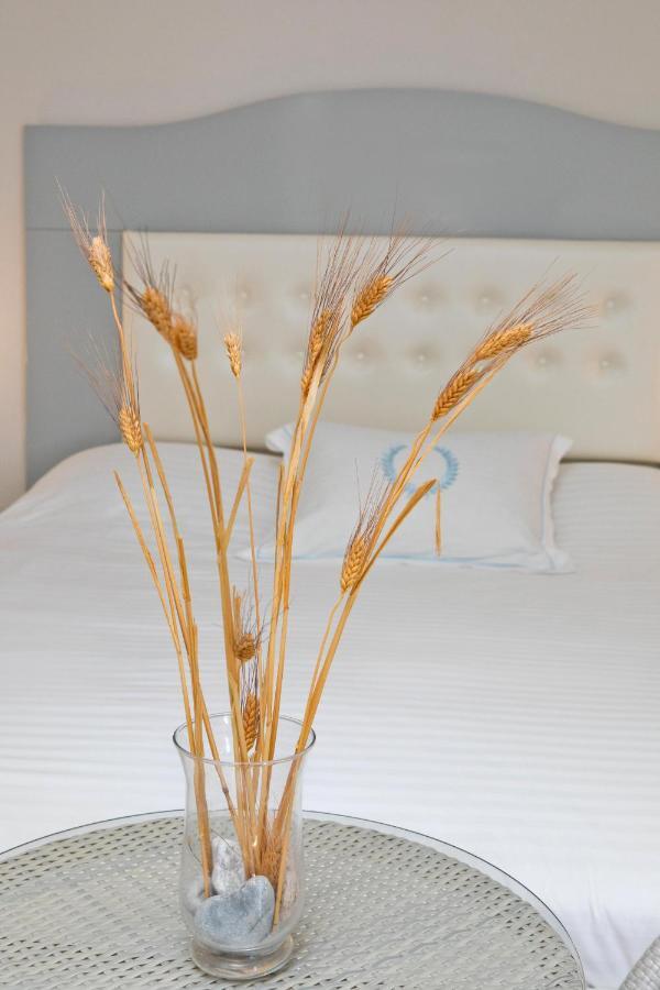 MasouriBlu Boutique Hotel Extérieur photo